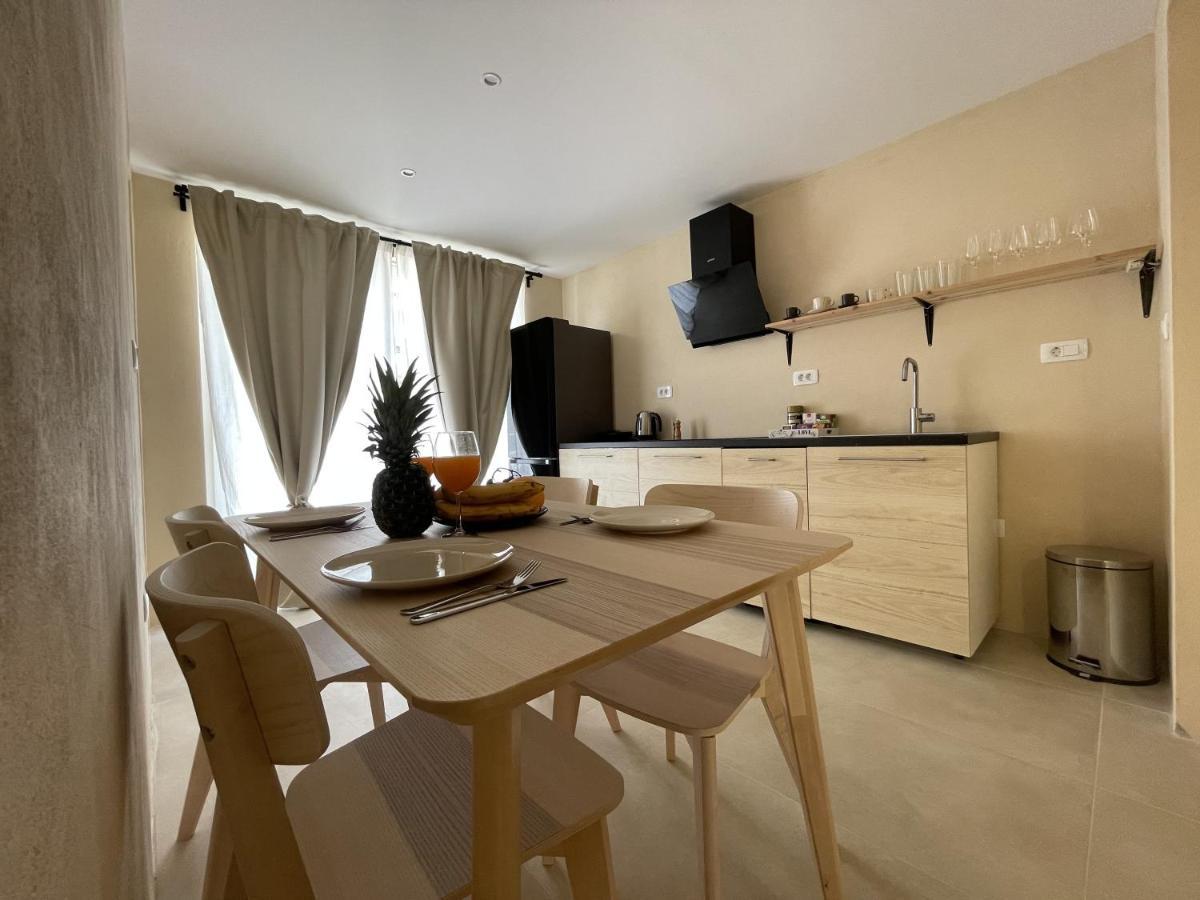 Cozy Apartment Matijas With Private Parking And Terrace سبليت المظهر الخارجي الصورة